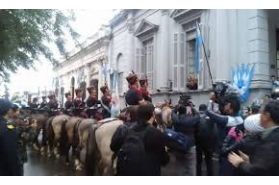 GRANADEROS A CABALLO